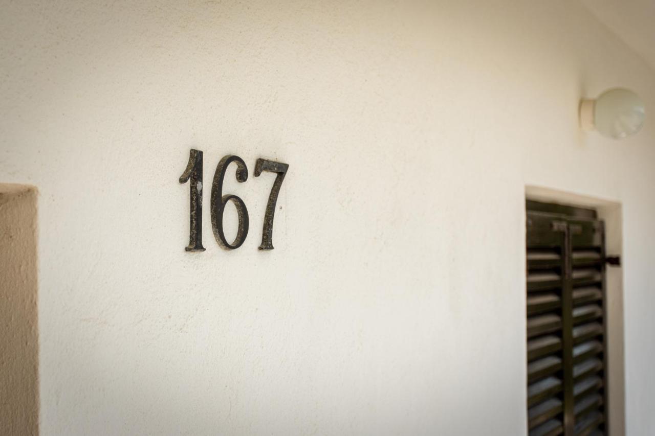 Apartmani Centar Palit ภายนอก รูปภาพ