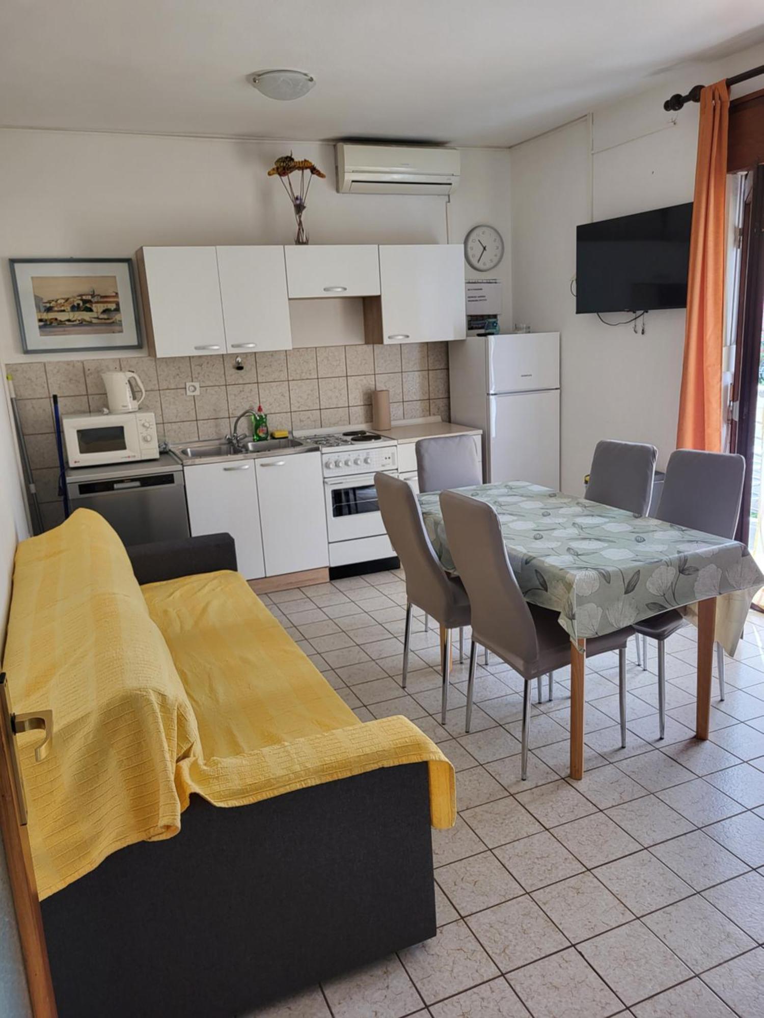 Apartmani Centar Palit ภายนอก รูปภาพ