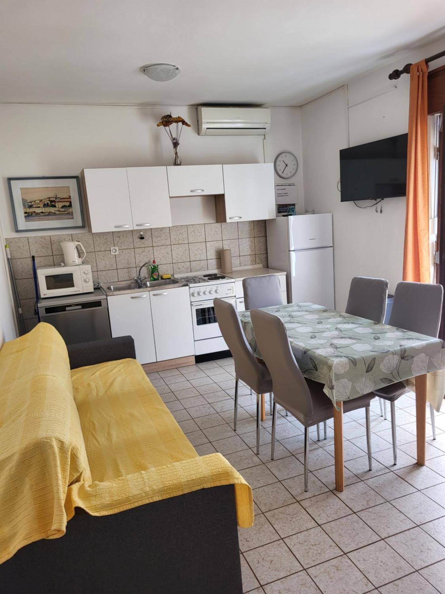 Apartmani Centar Palit ภายนอก รูปภาพ