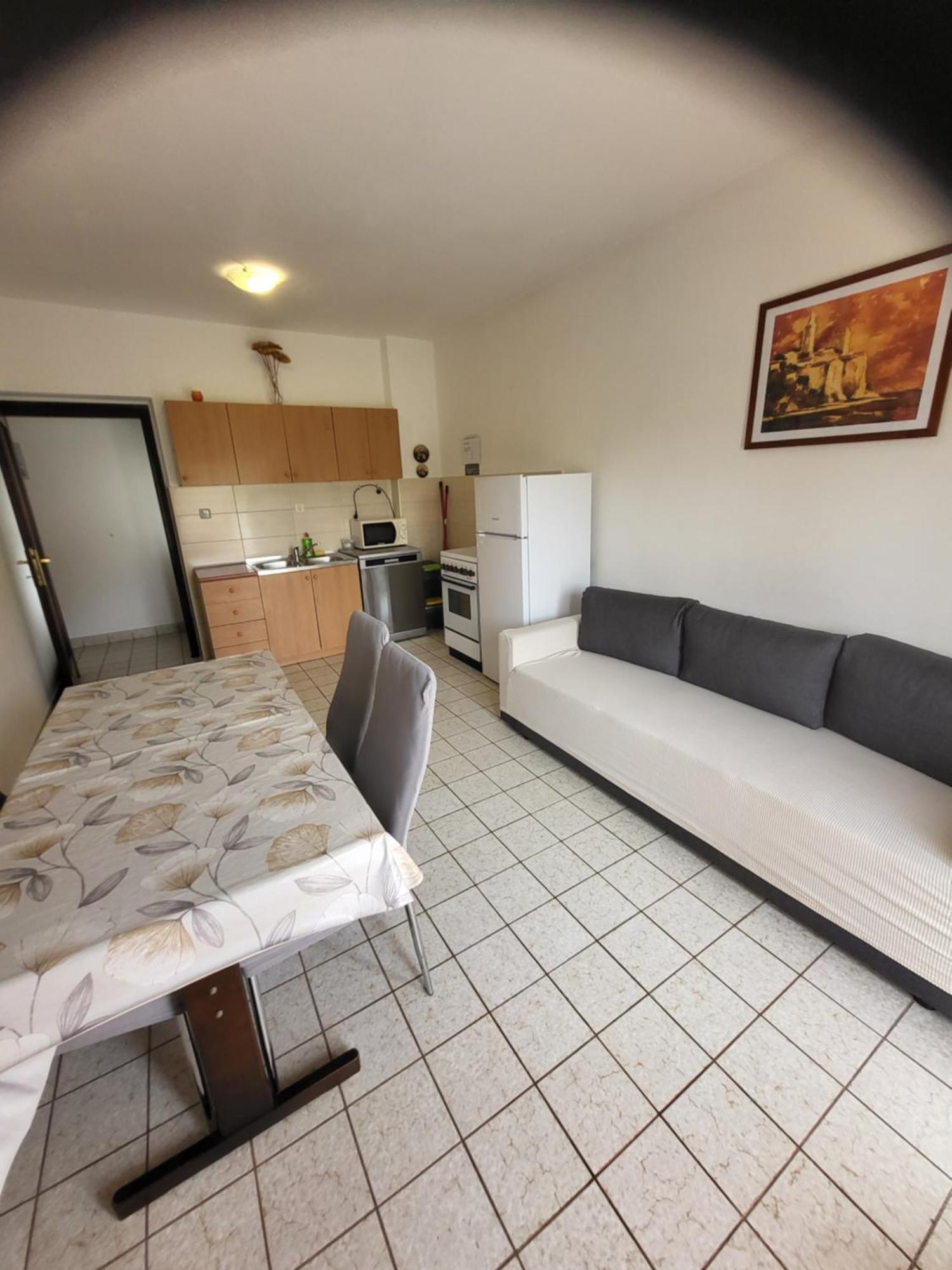 Apartmani Centar Palit ภายนอก รูปภาพ